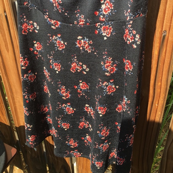 NWT Xhiliration Target Black Floral Dress Size M - Picture 4 of 7
